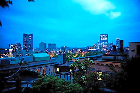 Fifteen Beacon Hotel
