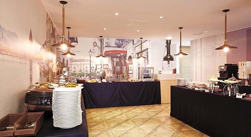 Cheongju Namoo Hotel