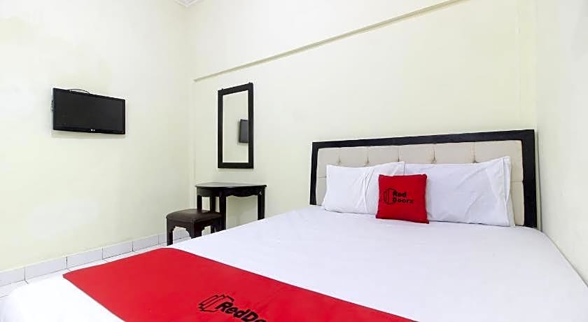 RedDoorz near Kranggan Tugu Jogja