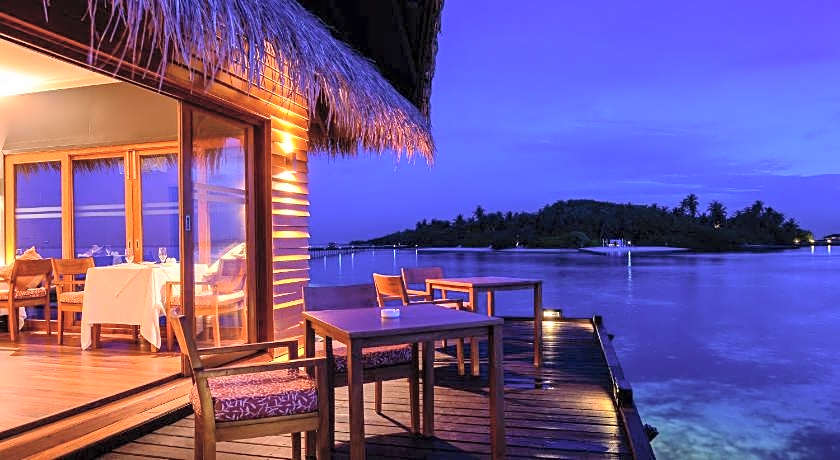 Adaaran Select Huduran Fushi - 24hrs Dine around Premium All inclusive