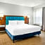 Hampton Inn By Hilton Grand Rapids-North