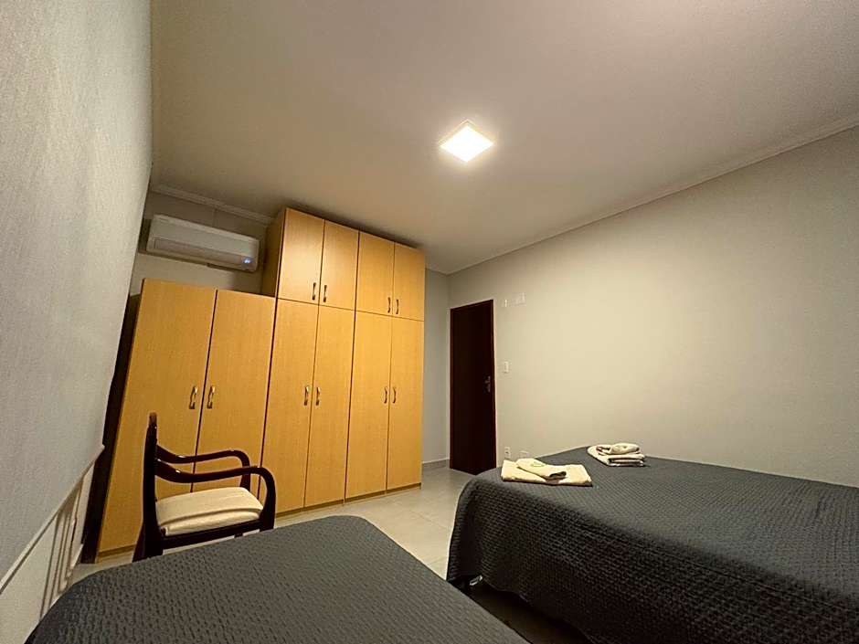 Apartamento no centro de São Lourenço e a 750 metros do parque