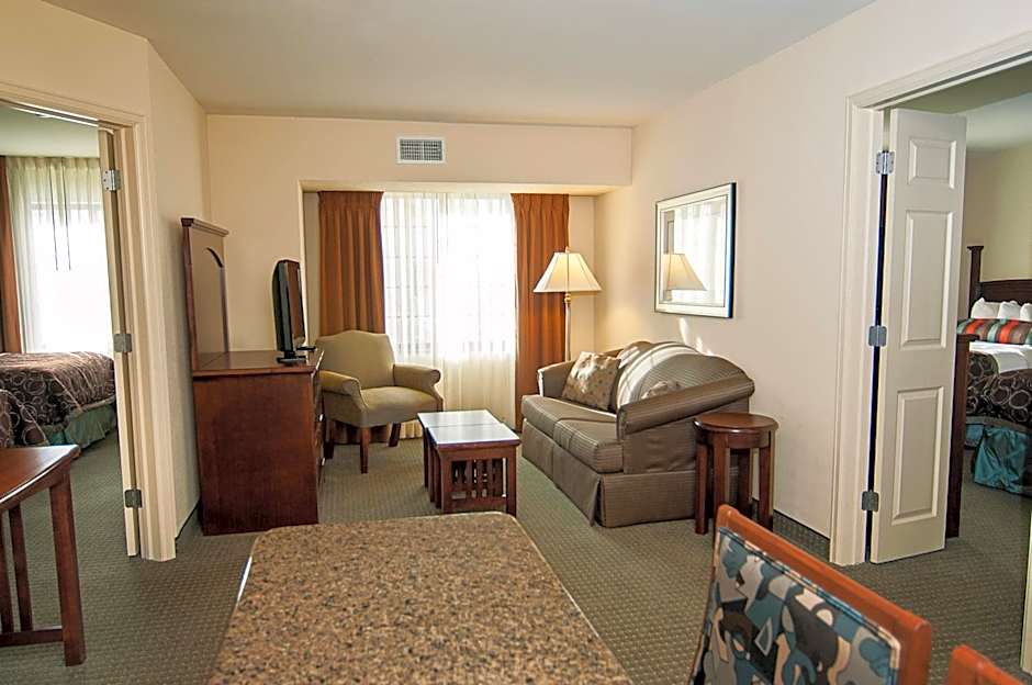 Staybridge Suites Wichita By IHG