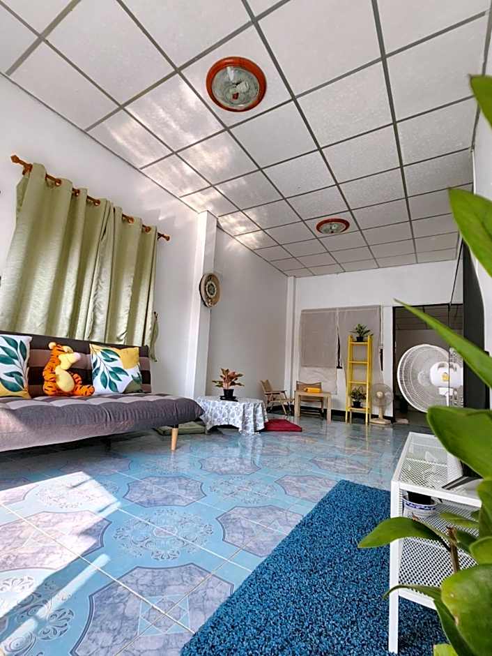 GOOD VIBE garden house Sattahip