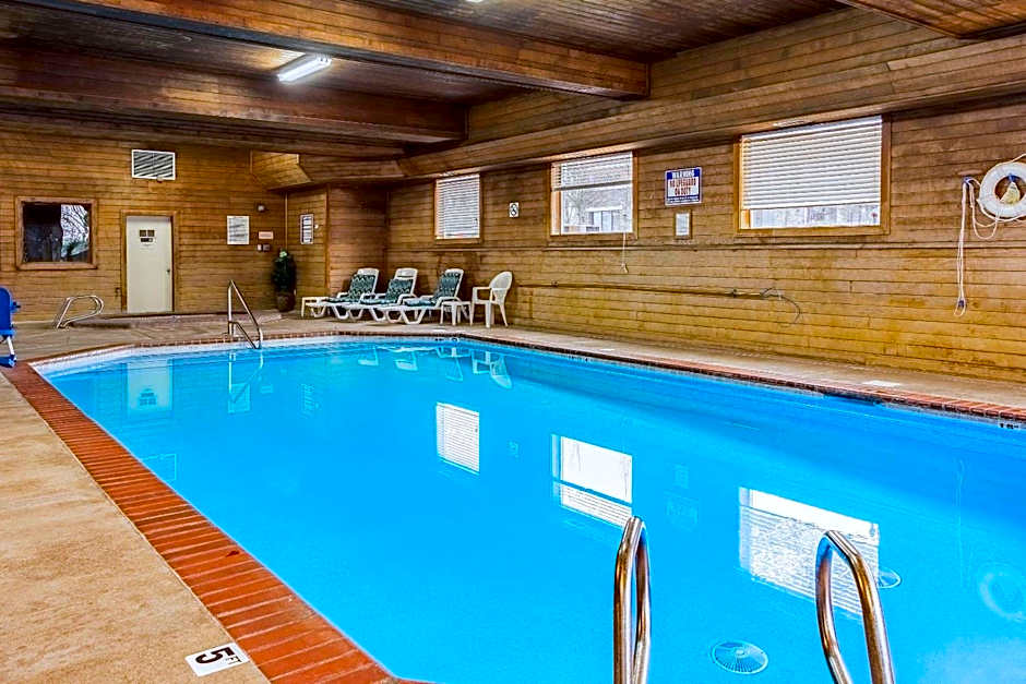 Quality Inn & Suites Vancouver North
