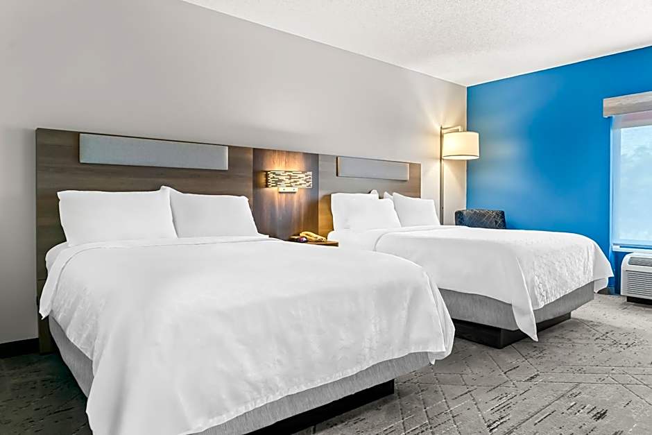 Holiday Inn Express And Suites Detroit North - Roseville By IHG