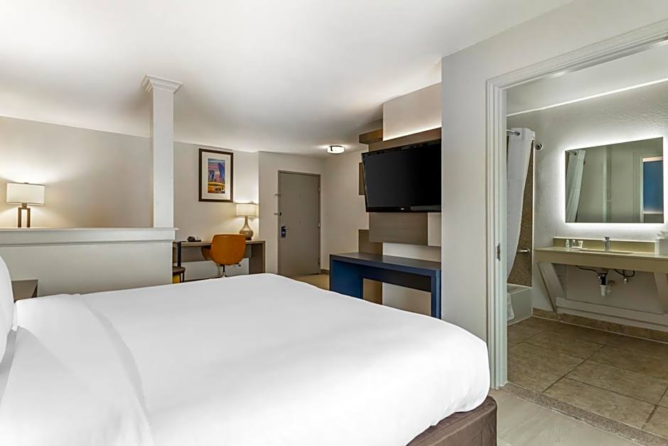 Comfort Inn & Suites Houston FM1960 - Champions