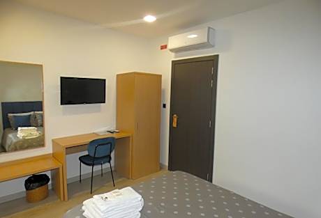 Standard Double Room with Shared Bathroom
