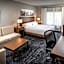 Delta Hotels Huntington Mall