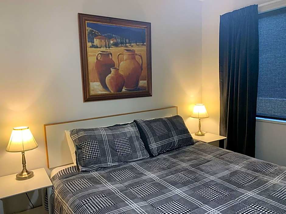 Tuscany Gardens Motor Lodge