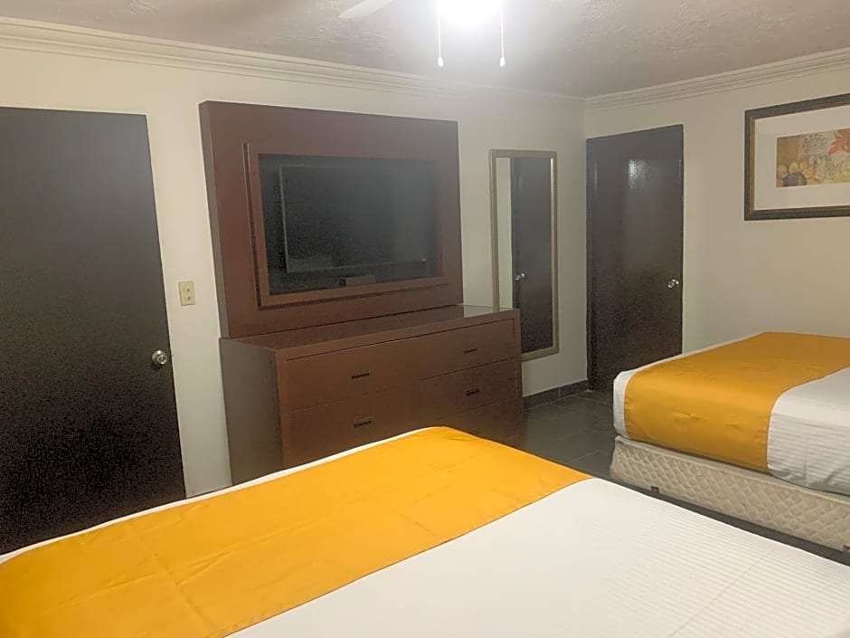 Hotel Los Arcos