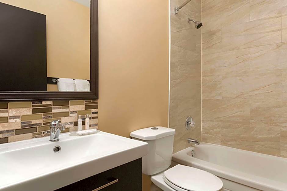 Travelodge by Wyndham Kenora