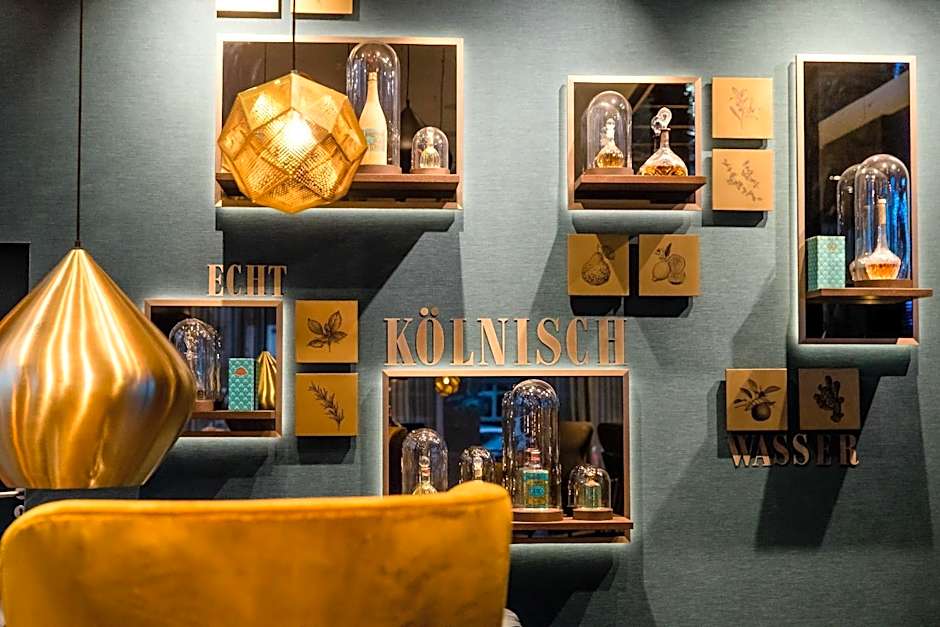 Motel One Köln-Altstadt