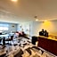 Mystic River Hotel & Suites
