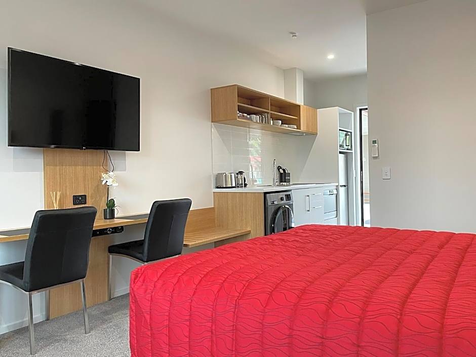 Sierra Motel and Apartments