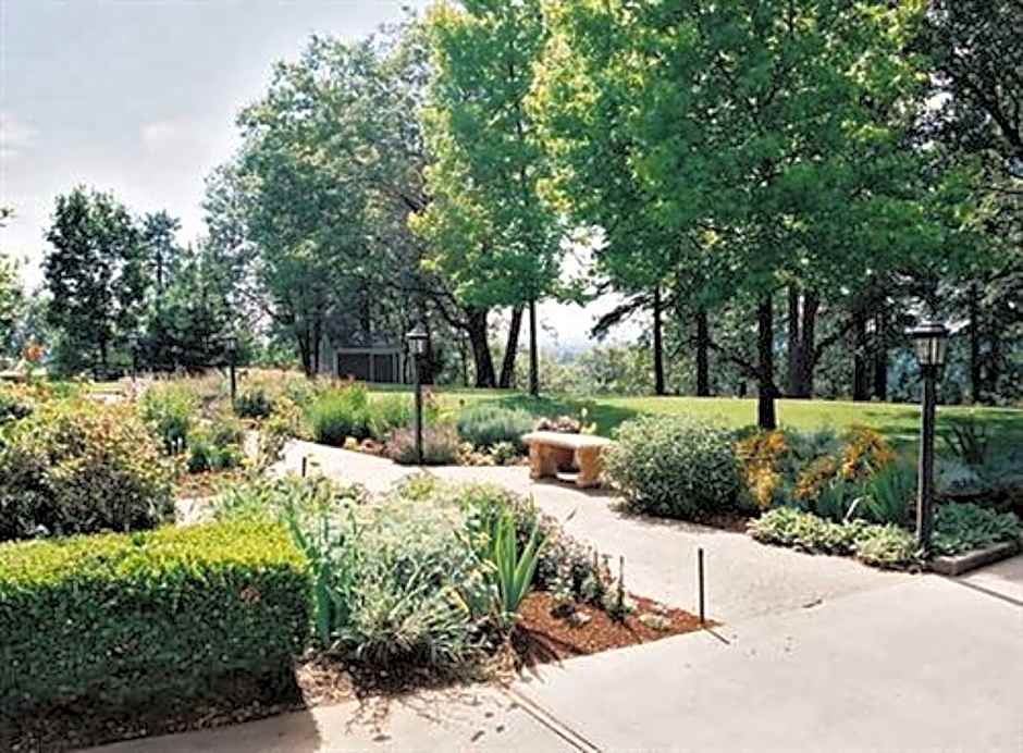 Sierra Sun Cloud Inn - Colfax