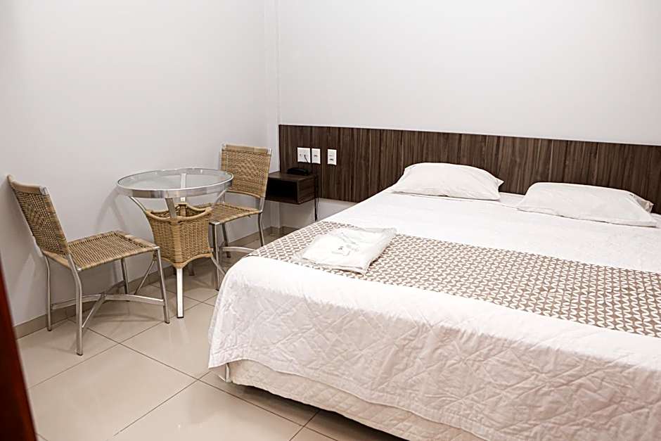 Premier Pallace Hotel