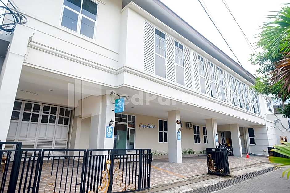 Griya Loka 2 Syariah Near Simpang Lima Mitra RedDoorz