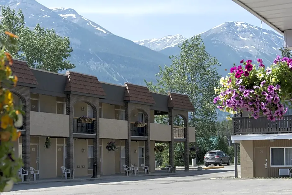 Maligne Lodge