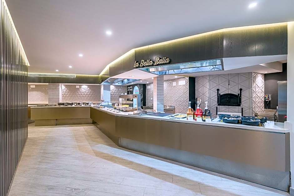 Hotel LIVVO Koala Garden