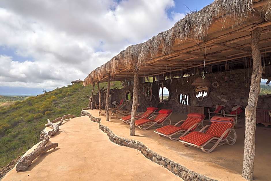Original Maasai Lodge – Africa Amini Life
