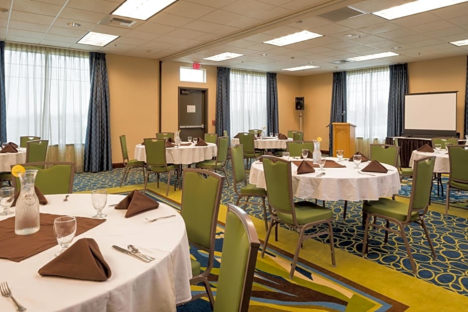 Holiday Inn Express Hotel & Suites North Sequim By IHG