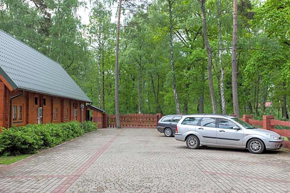 Angela Domki i Pokoje