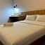 THE DAILY HOTEL
