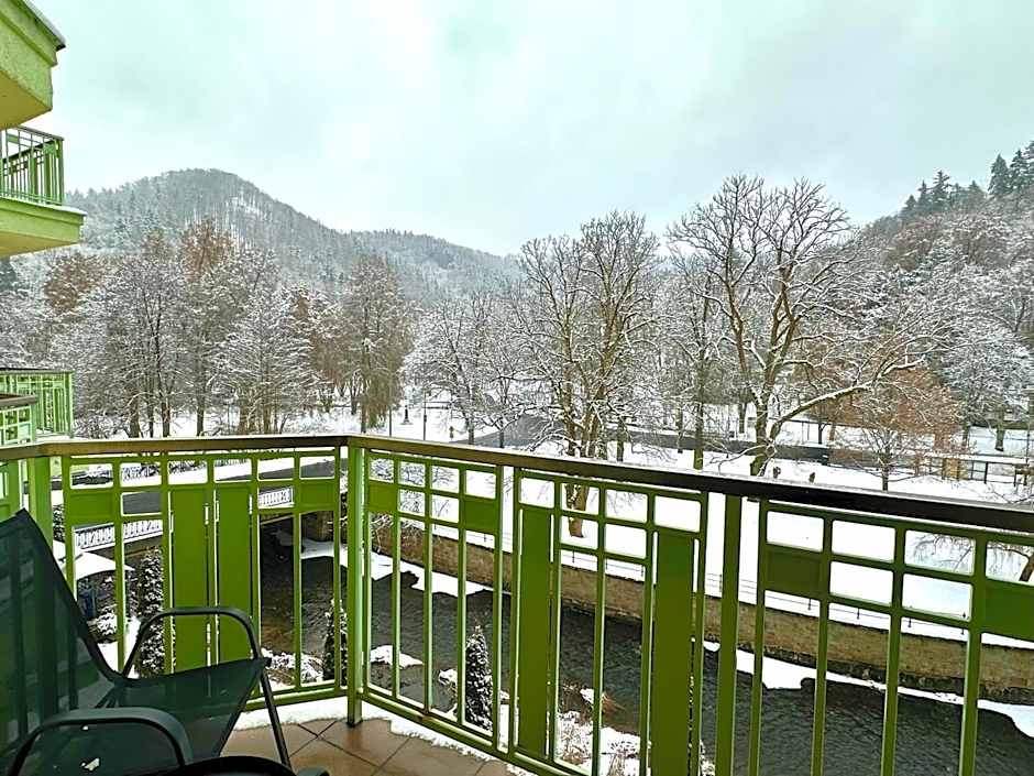 Slunecni Lazne Apartments