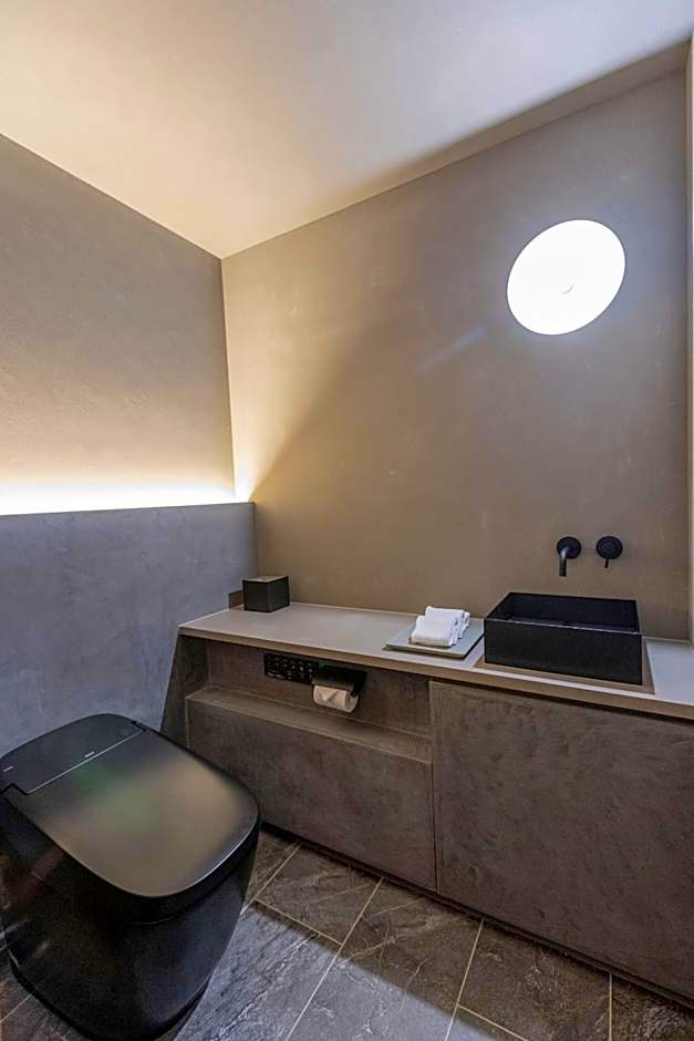 Gamagori Classic Hotel