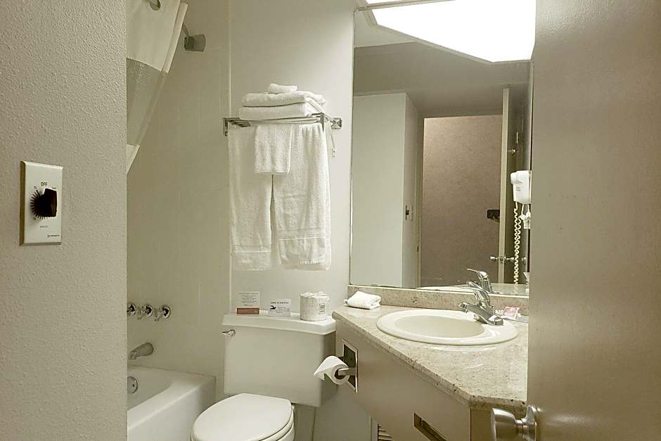 OYO Hotel Goodland KS Hwy 24