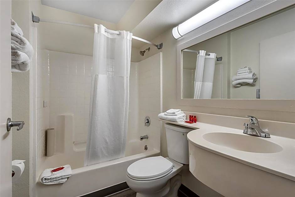 SureStay by Best Western Sacramento South Natomas