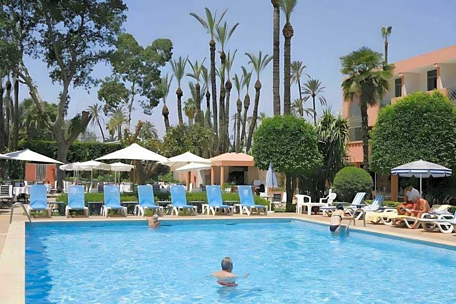 Chems Hotel