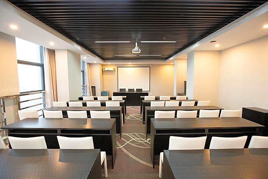 Xana Hotelle Tianjin Jingang Road Huaxi Branch