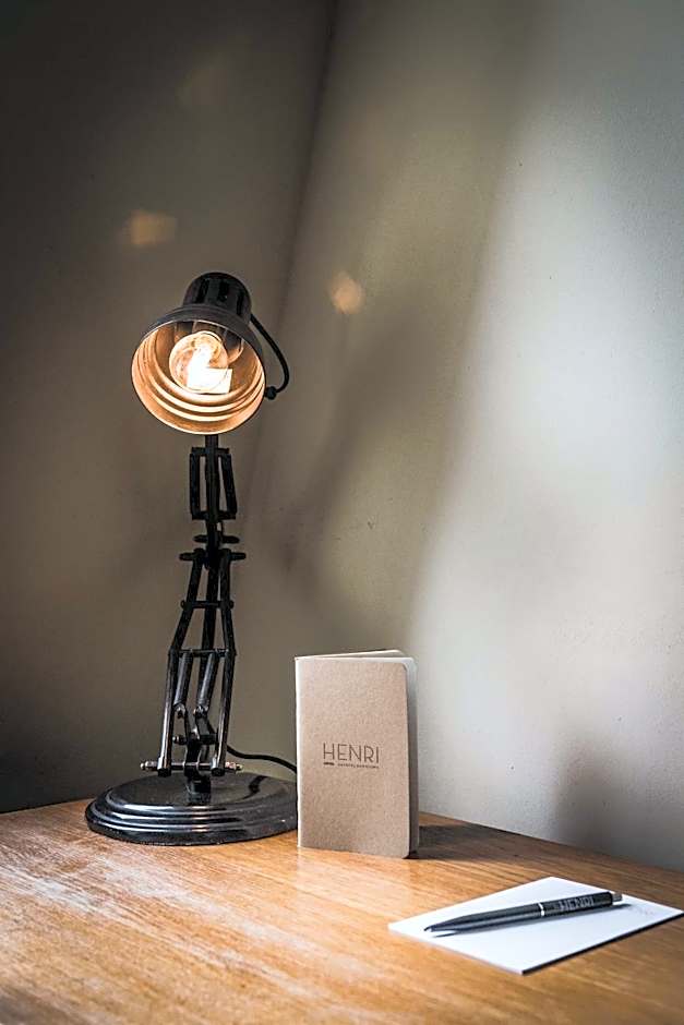 Henri Hotel Hamburg Downtown