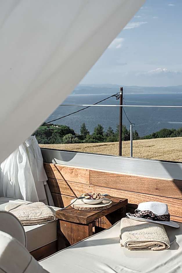 King's & Queen's Afitos - Suites With Private Pool