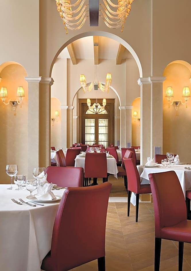 Schloss Hotel & Spa Pontresina
