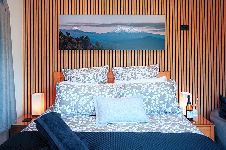 Two Rivers Ohakune - Boutique Bed and Breakfast