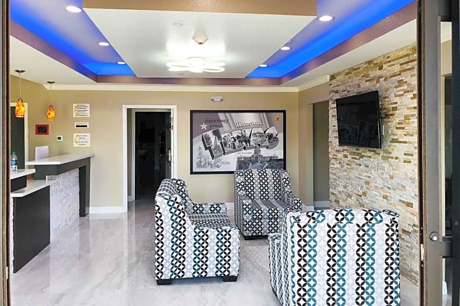Super 8 by Wyndham Houston Northwest Cypress