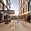 Courtyard by Marriott Perth, Murdoch
