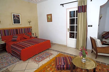 Junior Suite with Garden View