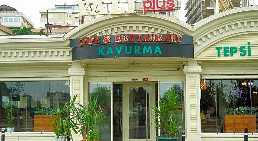 Yali Beach Houses – Istanbul, FL