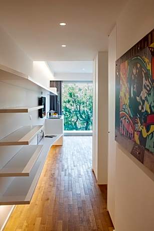 Marina Gardens Boutique&Suites