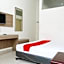 RedDoorz near Alun Alun Wonosobo