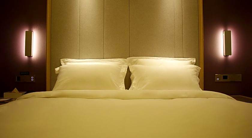 Lavande Hotels Wanzai Ancient City