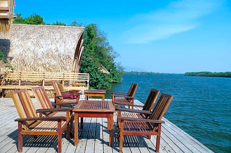 Bamboo Bungalow