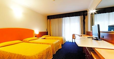 Triple Room with Balcony