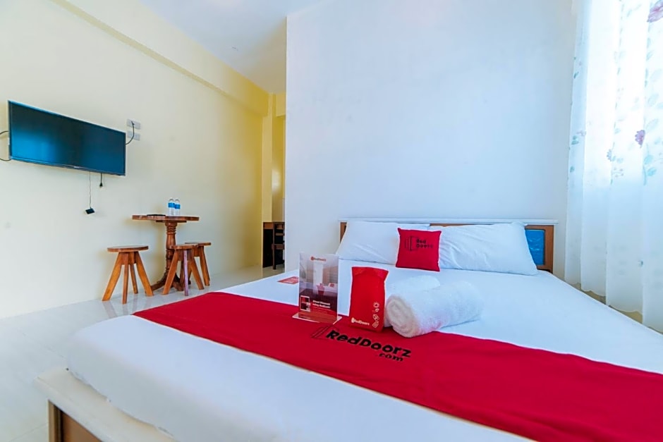 RedDoorz Premium @ Casa Ghilda Resort Olongapo City