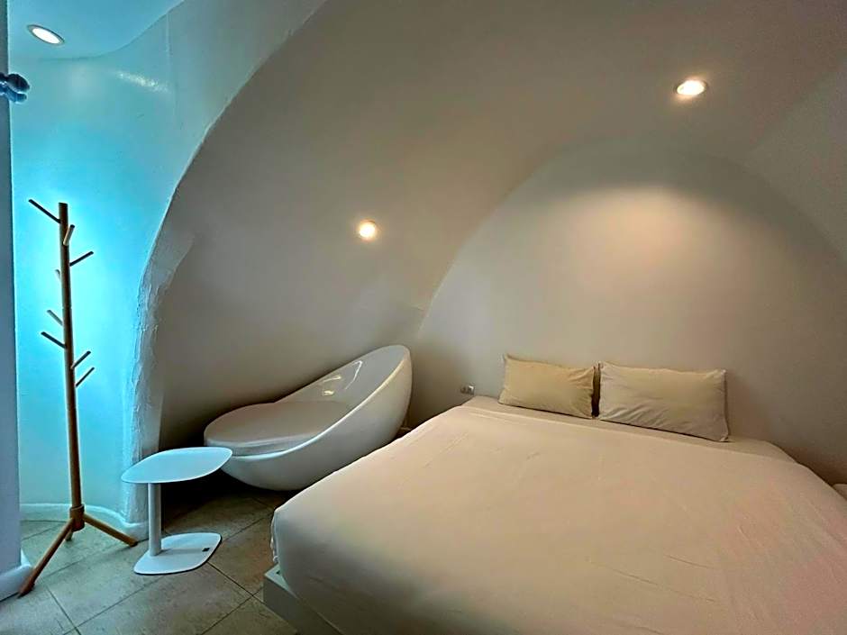 Benyada Lodge - Surin Beach