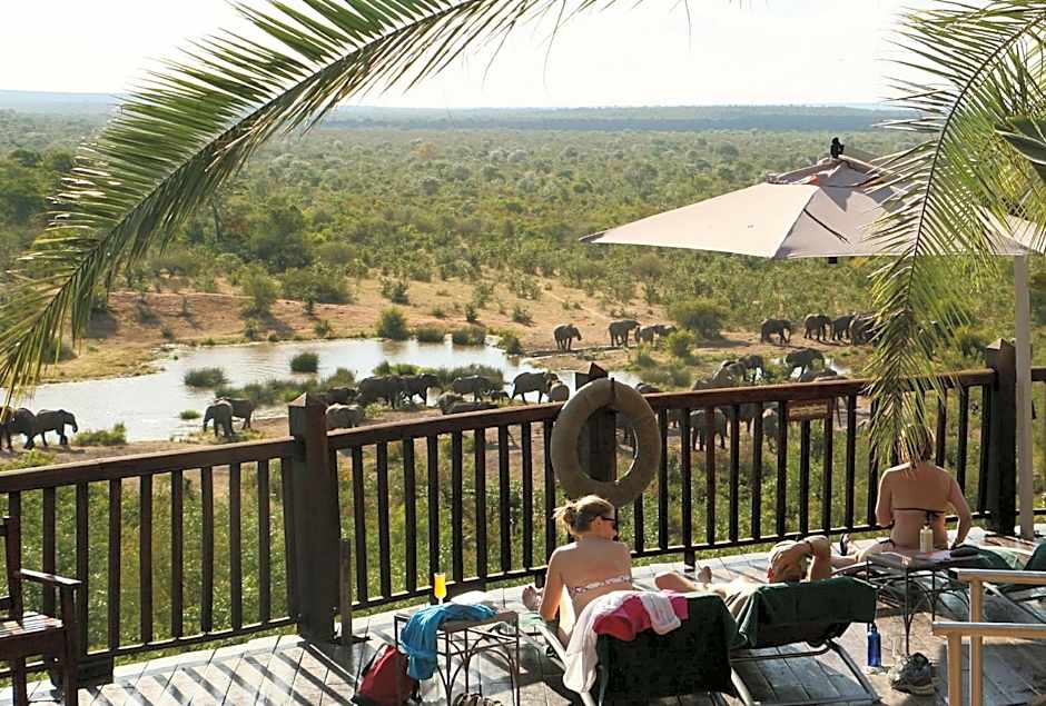 Victoria Falls Safari Lodge